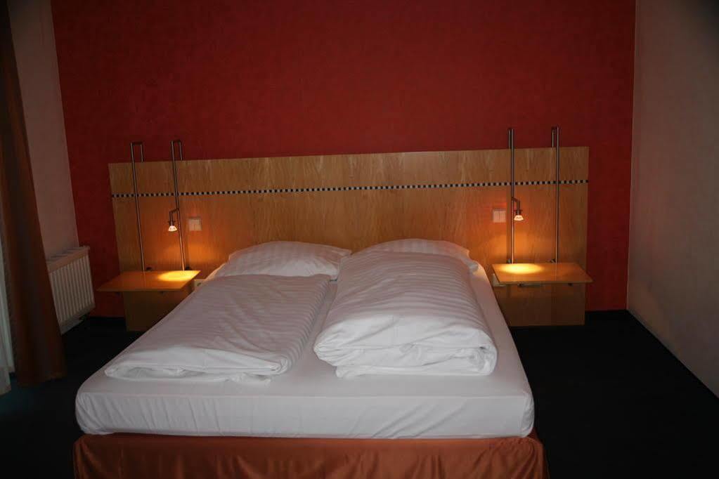 C-YOU Hotel Chemnitz Buitenkant foto