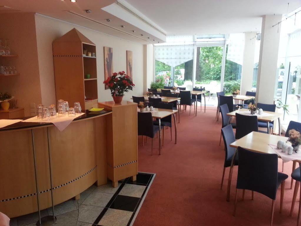 C-YOU Hotel Chemnitz Buitenkant foto